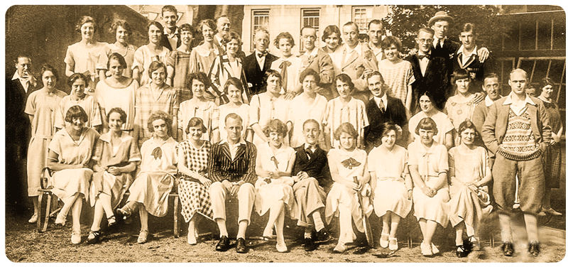 File:FT23SandringhamGuests1927.png