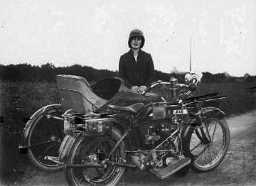 File:EarlyMotorcycle6.jpg