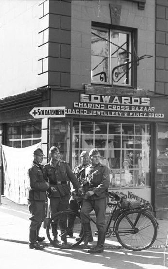 File:German soldiers.jpg