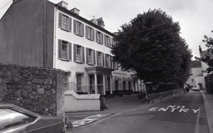Clarence Hotel, Clarence Road