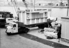 The Albert Pier cafe on the move in 1971
