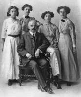 John Renouf in 1909 with daughters Kathleen, Doris, Lucy and Nora