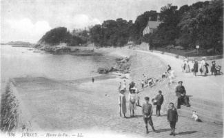 La Collette promenade