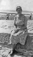 Elsie Martin (1906-2001), on West Park slipway. The wife of Charles William Journeaux (1902- ), they had five children