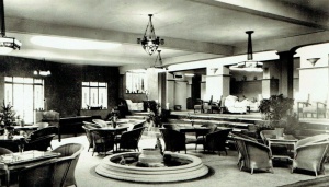 The lounge of the Aberfeldy]]