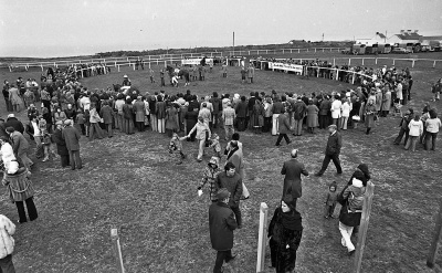 1977 - Picture Evening Post