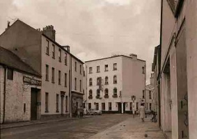 Casablanca Hotel in 1960, that later became The Blue Fox and is now part of Century Buildings