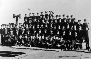 NAval crews