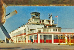 Chings cigarette card of the Airport in the 1960s