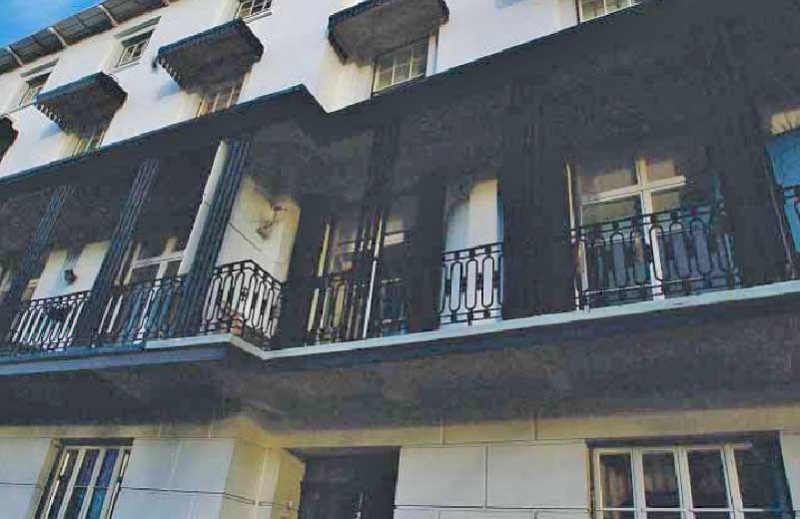 File:J19AlmorahBalcony.jpg