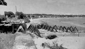 Anti-tank traps on the beach