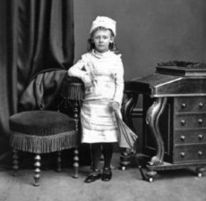 Miss Pigott photographed by Ernest Baudoux