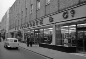 1976 - Halkett Place