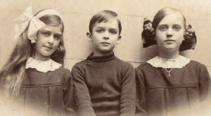 Colin Falla with his sisters Miriam and Maud