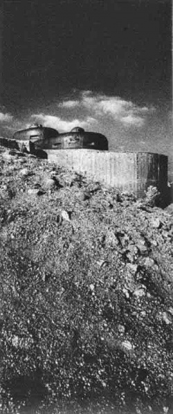 File:Command-bunker-Noirmont.jpg