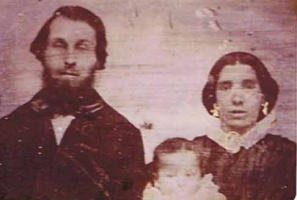 Elias Le Mottee and family