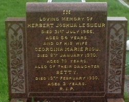 Mont a l’Abbe cemetery