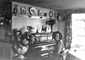 Madeline Le Cuirot c1946