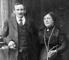 Thomas John Joslin Fallaize (1860-1929) and his wife Susannah, nee Jones, (1865-1953)