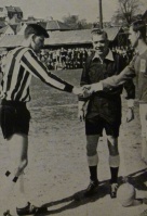 The captains shake hands before the 1965 Upton Park final