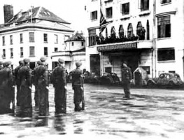 Liberation Day crowds