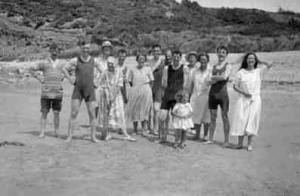 1920s holidaymakers
