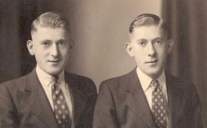 Twin brothers Geoffrey (1921-2006) and Mervyn (1921-1978) Pugsley, two of the nine children of Walter Thomas Pugsley and his second wife Mabel Mary Cornish