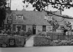 A popular restaurant and tearoom in the 1960s