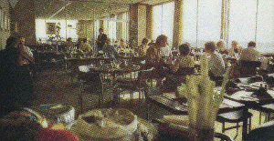 Airport restaurant in the 1970s