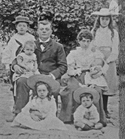 1900: Lydia Rebecca Gasnier with husband William George Brooker and their children Marguerite, William, Lydia, Sydney, Thomas and Gerald