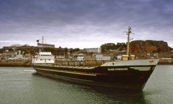 Island Commodore 1964