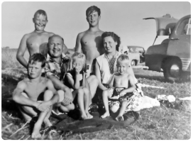 A different Le Sueur family in 1958. Frank Le Sueur and his family emigrated to New York and this photograph was taken on their first return trip to Jersey