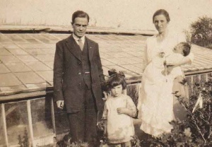 Wilfred, Hilda, Ruth and Frank Hubert
