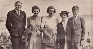 The Kitts family in 1945