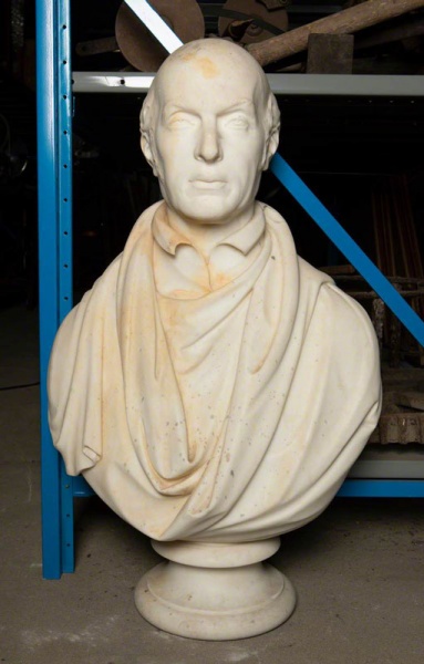 File:W22SculptureBust.jpg
