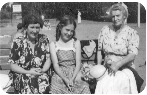 Grace Eleanor Berthelot, nee Jackson, with daughters Yolande Simone and Anne Marie