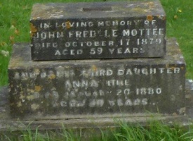 Old Mont a l’Abbe cemetery