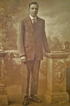 Harold Robert Poingdestre (1889-1968) son of Matthew John Mark and Annie Bertha Bisson