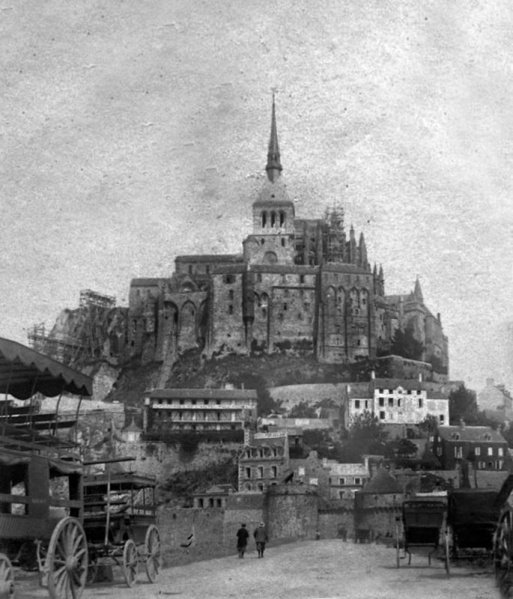 File:D18MontStMichel.jpg