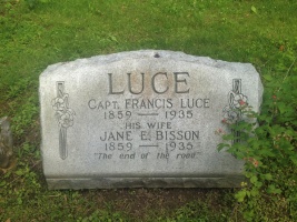 A gravestone in Niagara, Ontario, commemorating Francis Luce and his wife Jane, nee Bisson, who were born and died in the same years