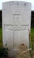 Great War casualty Gunner Alfred George matson's grave at Solferino Farm Cemetery, Ypres, Belgium