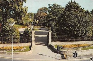 The entrance at the end of Colomberie