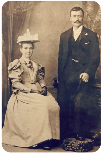 File:An24HenryBradleyGough(1866-1936)&Rosina(Stivey).png
