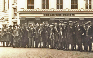 Guernsey supporters arrive in 1928