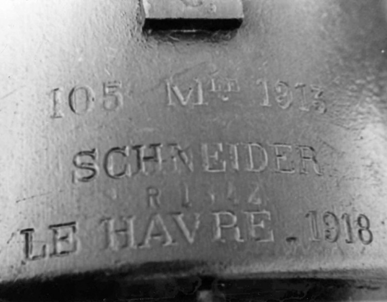 File:H25CANoirmont10.5cmGun4.jpg