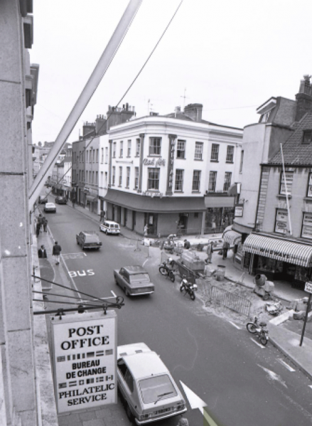 File:J25BroadStreet1978a.png