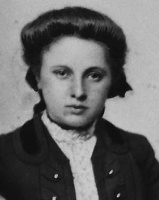 Elsie Ann Le Lievre, born in St Lawrence in 1889, the daughter of Thomas Francis (1864-1933) and Henrietta Ada, nee Hacquoil. She married Wilfred Cavey (1895- )