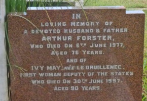 Le Druillenec - Mont a l’Abbe cemetery