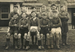 St Clement's School team 1934-35