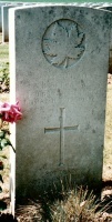 Edward Bienaimé Bertram, Villers Station Cemetery, Villers-au-Bois